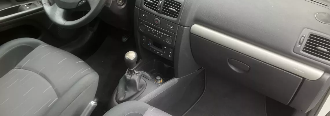 CLIO 2 1.6 16V 110 DYNAMIQUE