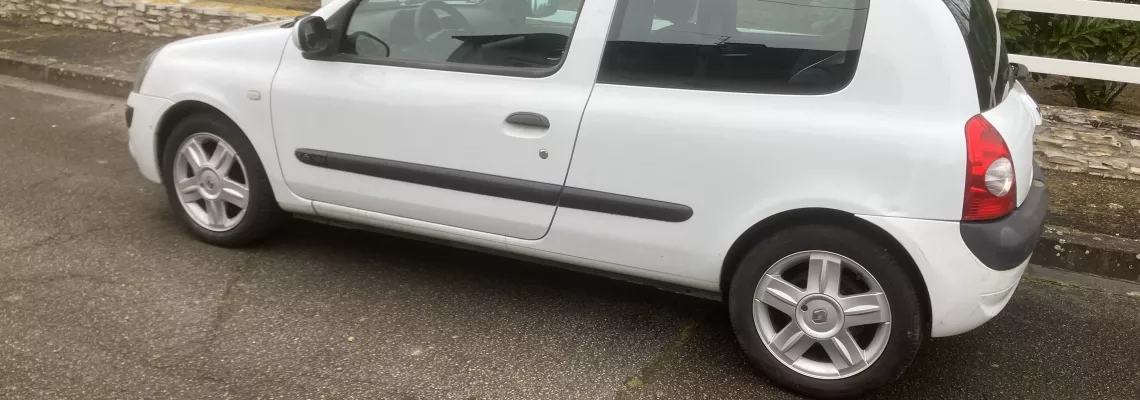 CLIO 2 1.6 16V 110 DYNAMIQUE