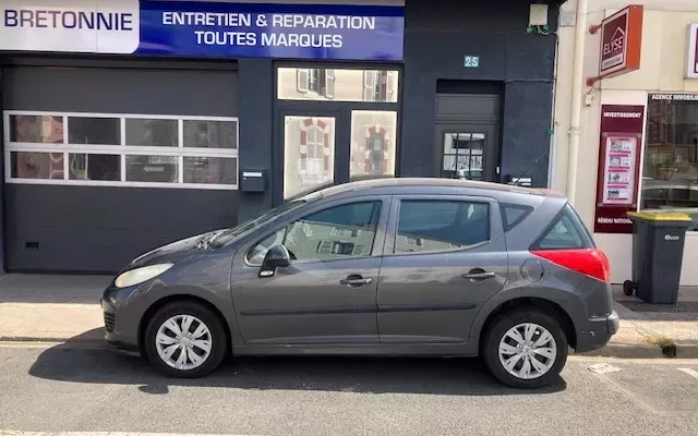 207 SW 1.6 HDI 90