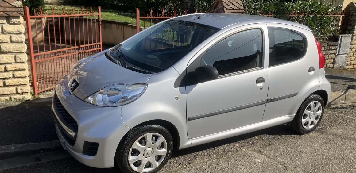 107 1.0 VVT I URBAN 5 PORTES