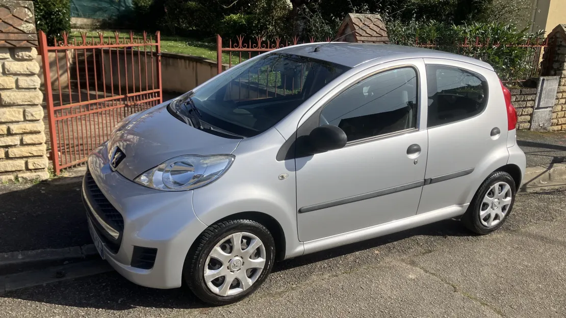 107 1.0 VVT I URBAN 5 PORTES