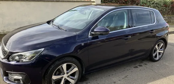  308  1.2  130  TECH EDITION  EAT8  ESSENCE CRIT AIR 1