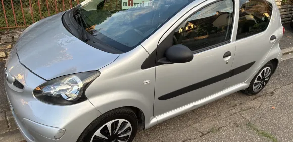  AYGO 1.0 VVT-i  5 PORTES
